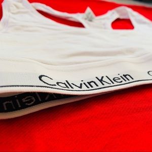 Calvin Klein | Bra